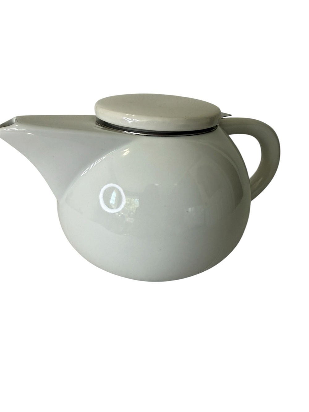 David’s Tea  White Ceramic Teapot with Lid
Loose Leaf Tea infuser